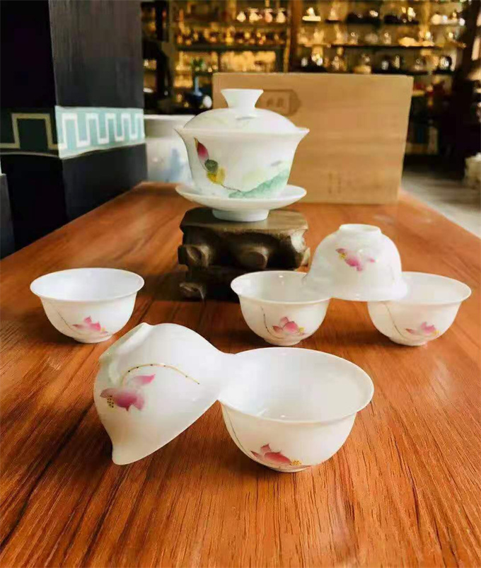 茶具